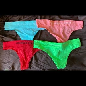 NWT! Set of VS thongs. Smoke & pet free
